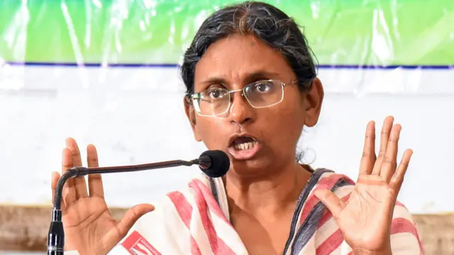 Meenakshi natrajan
